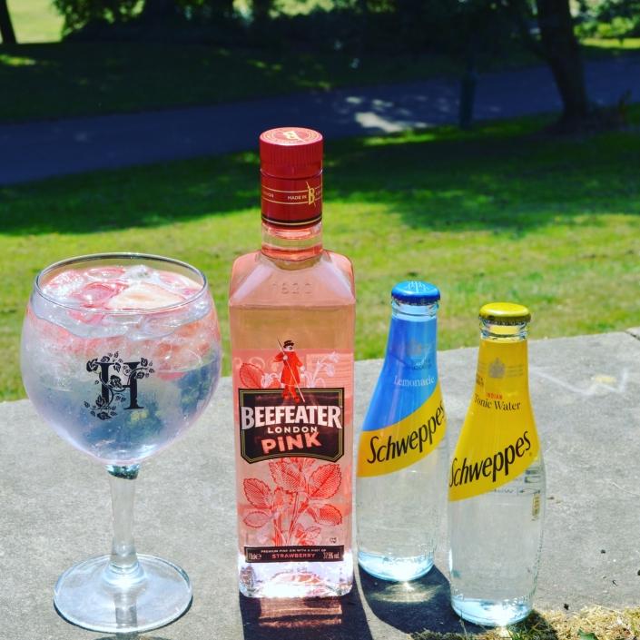4 Pink British Gins To Put The Wow in Your Wimbledon Hogarths Gin